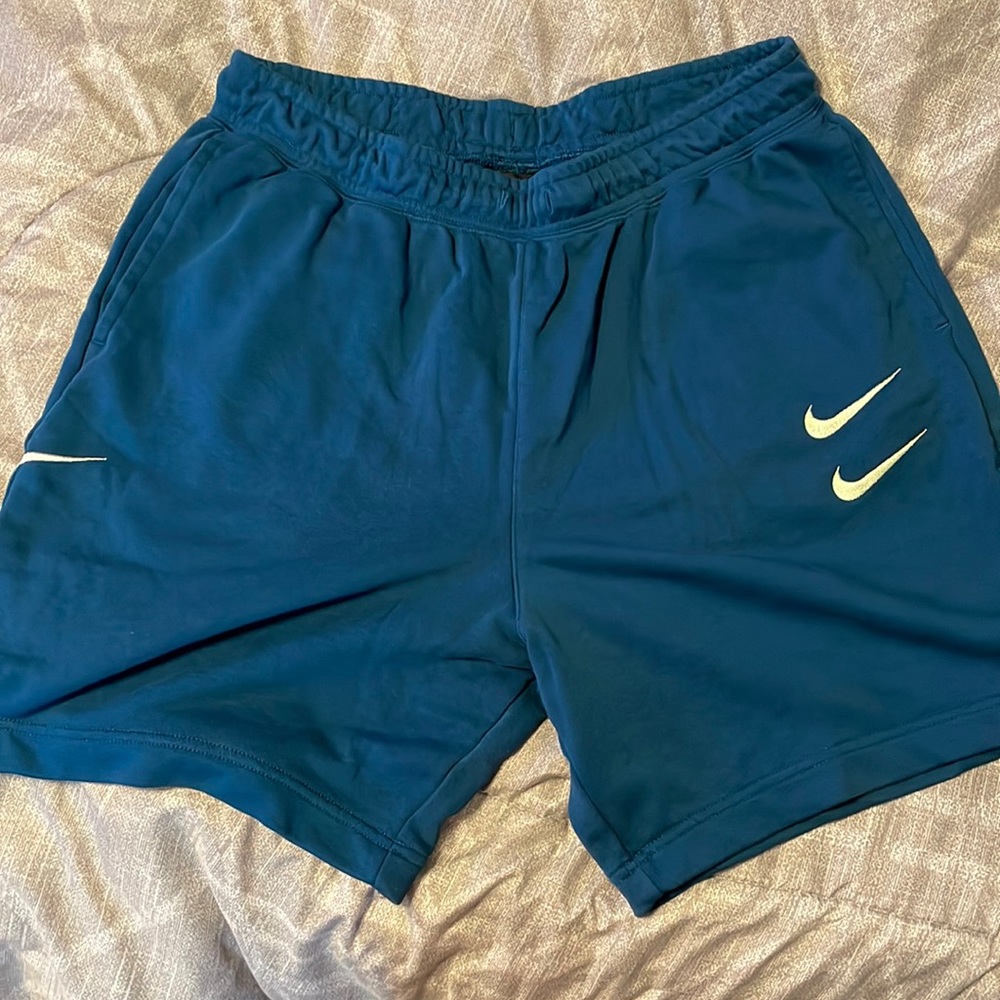 Nike triple check shorts